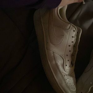 woman’s nike shoes